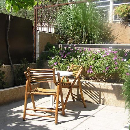 Studio Apartments Fabjanac Traù Esterno foto