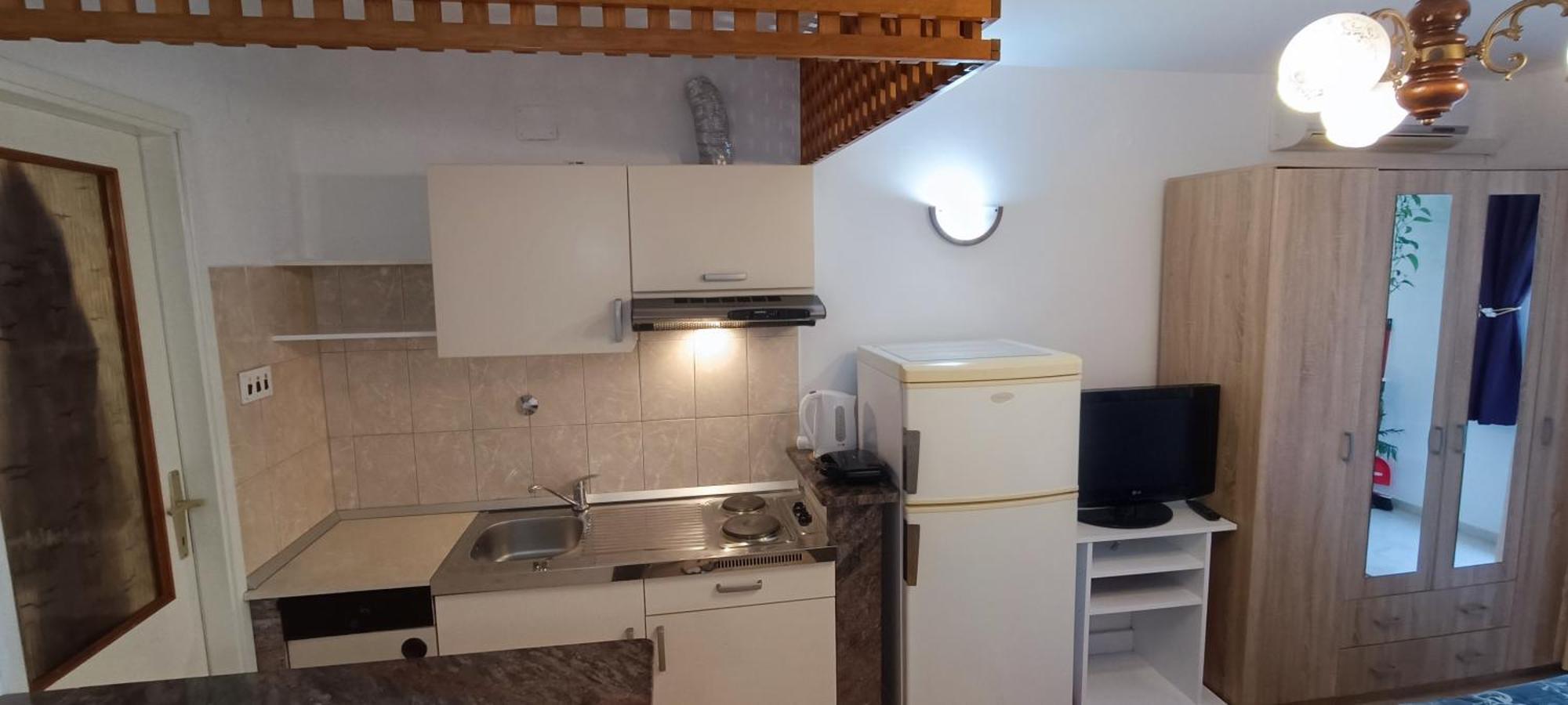 Studio Apartments Fabjanac Traù Esterno foto