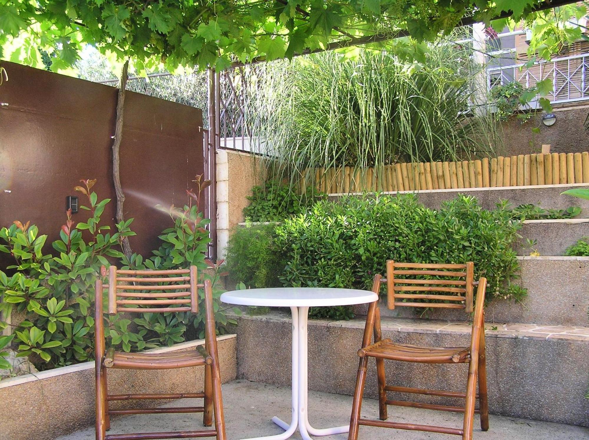 Studio Apartments Fabjanac Traù Esterno foto